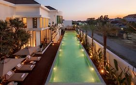 Shintana Saya Residence